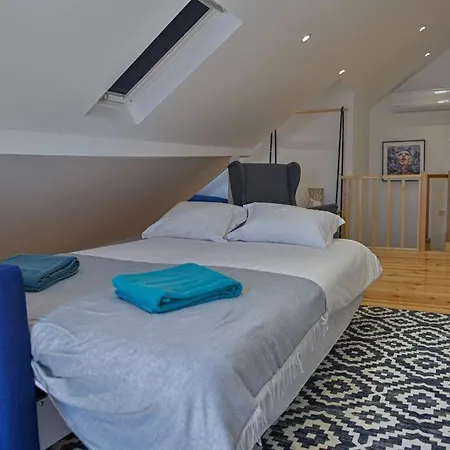 Ola - Castelo Ii דירה